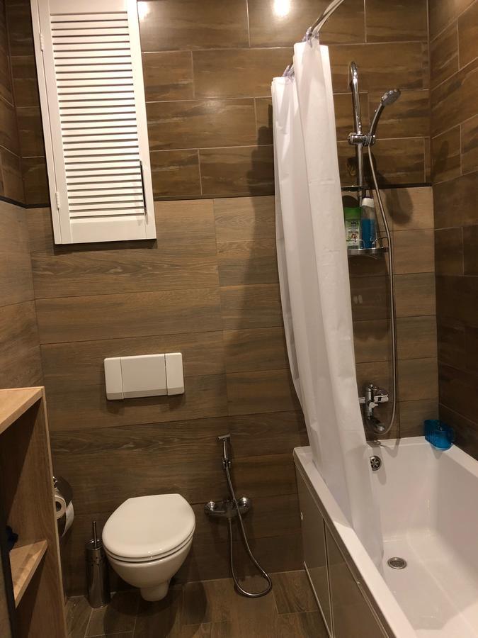Zhemchuzhnie Apartments On Marselskaya オデッサ エクステリア 写真