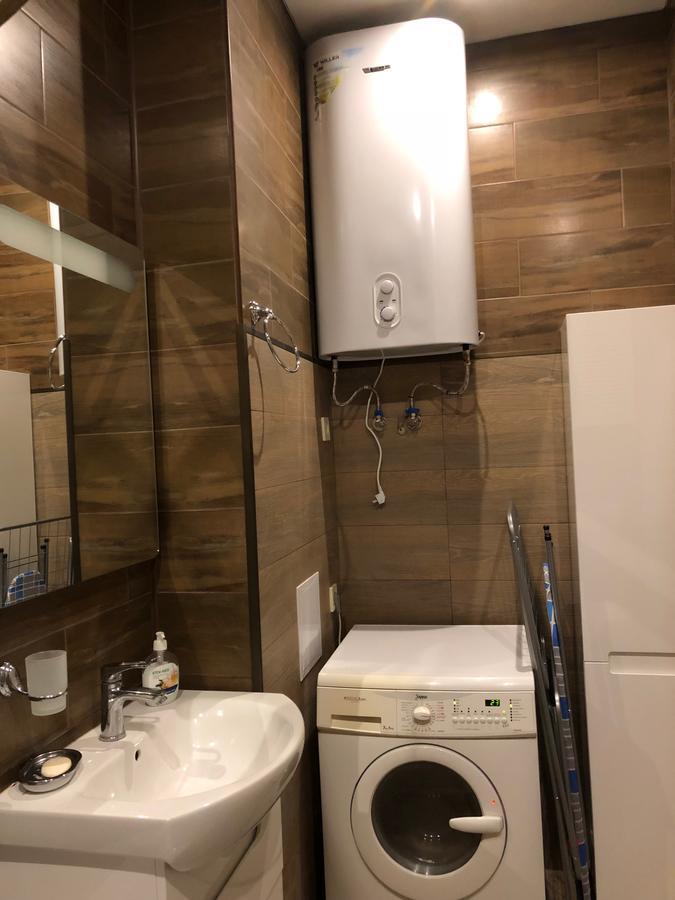 Zhemchuzhnie Apartments On Marselskaya オデッサ エクステリア 写真